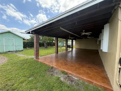 10910 SW 40th Street Miami FL 33165