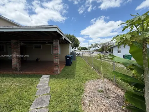 10910 SW 40th Street Miami FL 33165
