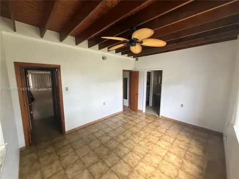 10910 SW 40th Street Miami FL 33165