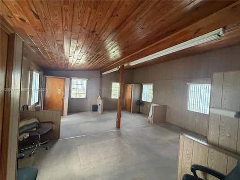 10910 SW 40th Street Miami FL 33165