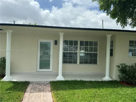 8064 W 14th Avenue Hialeah FL 33014