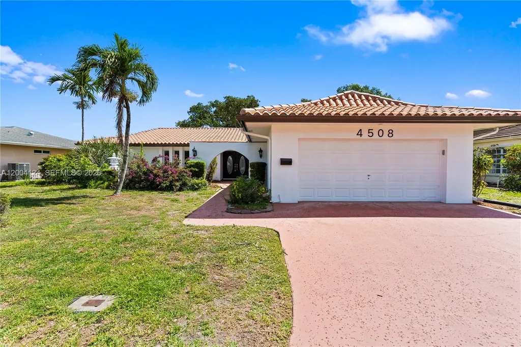 4508 King Palm Drive Tamarac FL 33319