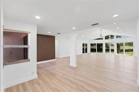4508 King Palm Drive Tamarac FL 33319