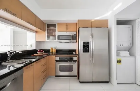 31 SE 5th Street Miami FL 33131