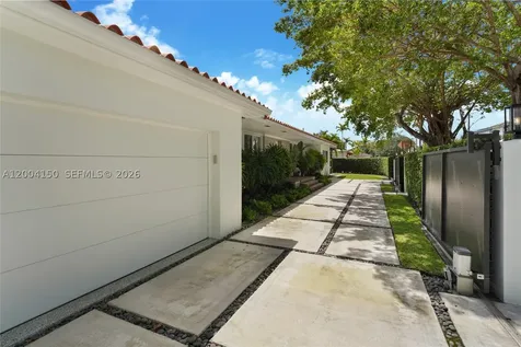 2225 SW 19th Avenue Miami FL 33145