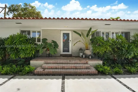2225 SW 19th Avenue Miami FL 33145