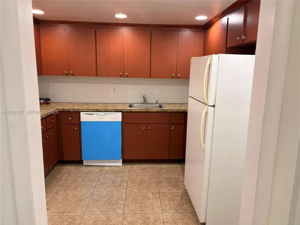 4168 Inverrary Drive Lauderhill FL 33319