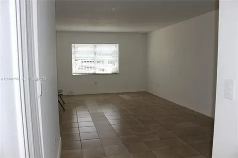 4050 NW 135th Street Opa-Locka FL 33054