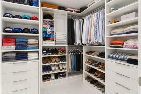 16385 Biscayne Boulevard North Miami Beach FL 33160