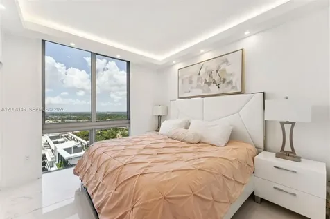 16385 Biscayne Boulevard North Miami Beach FL 33160