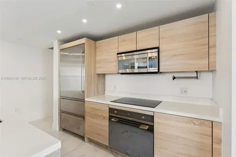 16385 Biscayne Boulevard North Miami Beach FL 33160