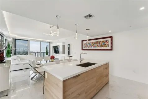 16385 Biscayne Boulevard North Miami Beach FL 33160