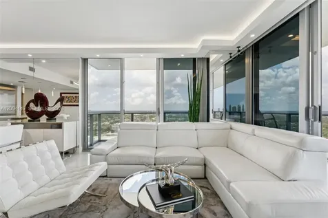 16385 Biscayne Boulevard North Miami Beach FL 33160