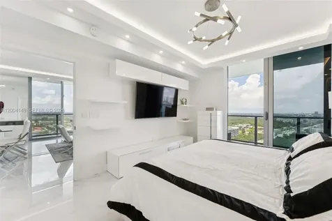 16385 Biscayne Boulevard North Miami Beach FL 33160