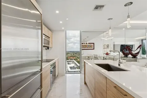 16385 Biscayne Boulevard North Miami Beach FL 33160