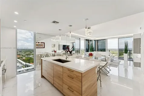 16385 Biscayne Boulevard North Miami Beach FL 33160