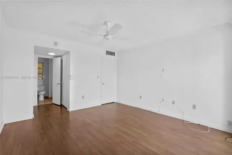 8775 Park Boulevard Miami FL 33172