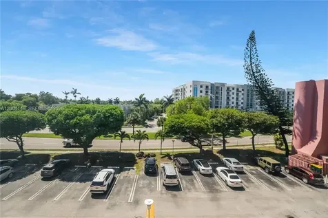 8775 Park Boulevard Miami FL 33172