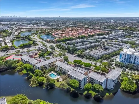 8775 Park Boulevard Miami FL 33172