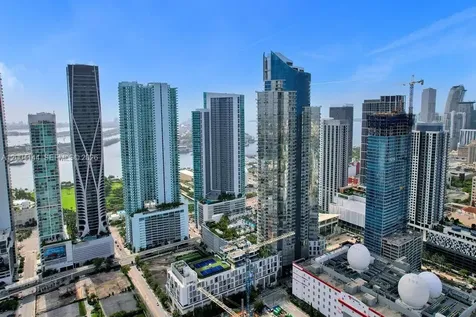 851 NE 1st Avenue Miami FL 33132