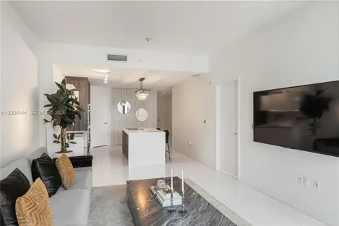 851 NE 1st Avenue Miami FL 33132