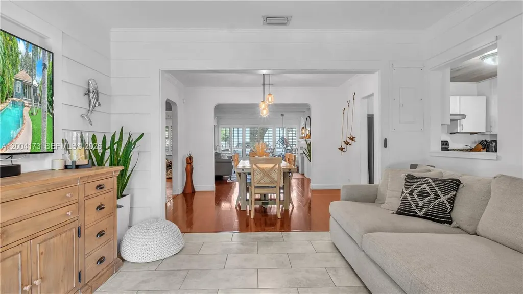 1313 NE 3rd Street Fort Lauderdale FL 33301
