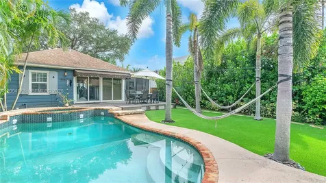 1313 NE 3rd Street Fort Lauderdale FL 33301