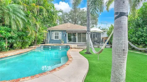 1313 NE 3rd Street Fort Lauderdale FL 33301