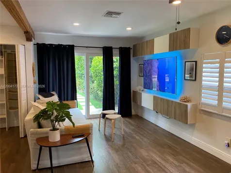 1313 NE 3rd Street Fort Lauderdale FL 33301