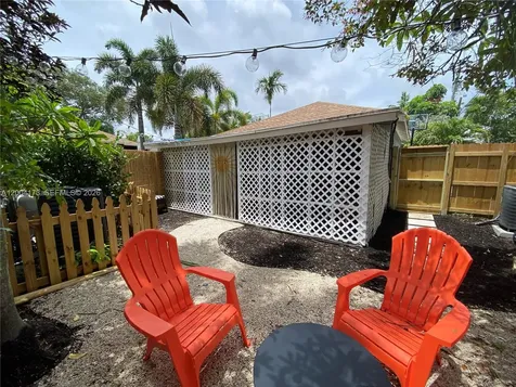 1313 NE 3rd Street Fort Lauderdale FL 33301
