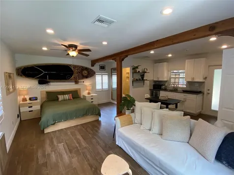 1313 NE 3rd Street Fort Lauderdale FL 33301