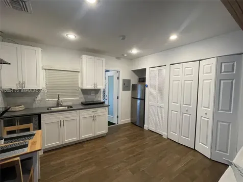1313 NE 3rd Street Fort Lauderdale FL 33301