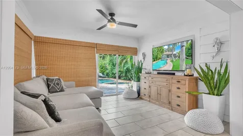 1313 NE 3rd Street Fort Lauderdale FL 33301