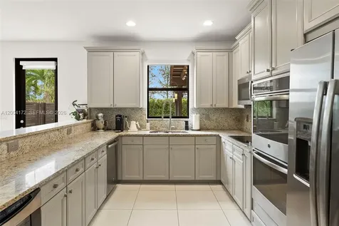 9890 NW 86th Terrace Doral FL 33178