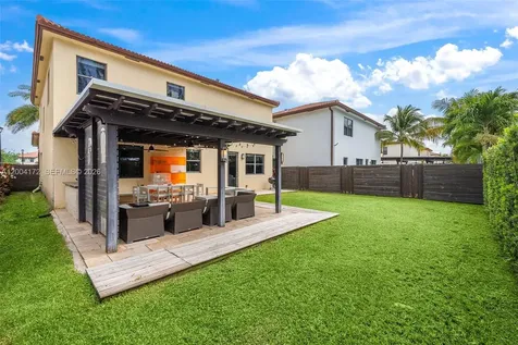 9890 NW 86th Terrace Doral FL 33178
