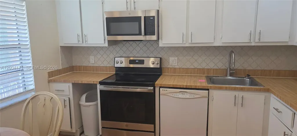 21810 Cypress Circle Boca Raton FL 33433