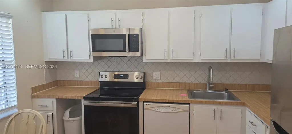 21810 Cypress Circle Boca Raton FL 33433