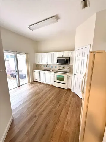 1947 SE 23rd Road Homestead FL 33035