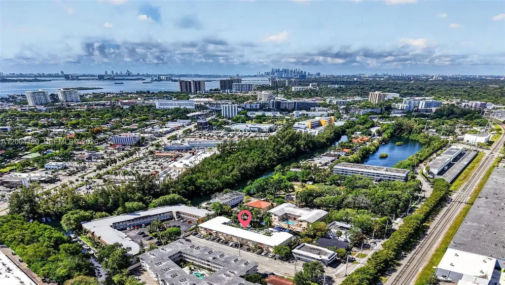 1820 Venice Park Drive North Miami FL 33181