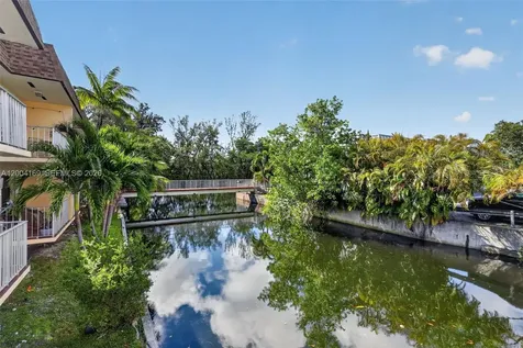 1820 Venice Park Drive North Miami FL 33181