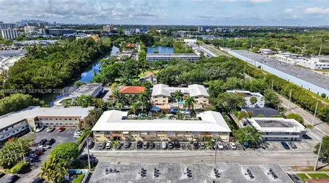 1820 Venice Park Drive North Miami FL 33181