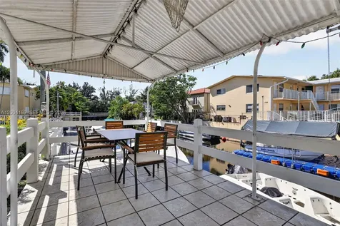 1820 Venice Park Drive North Miami FL 33181