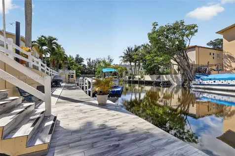 1820 Venice Park Drive North Miami FL 33181