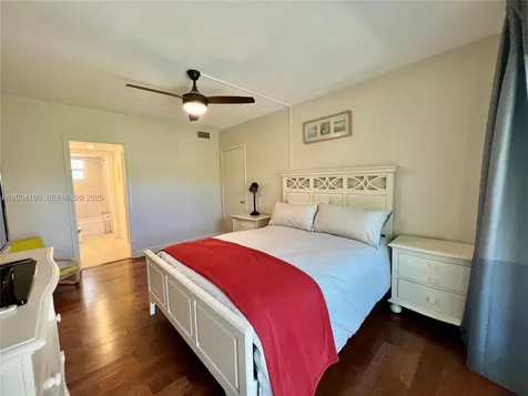 1481 S Ocean Boulevard Lauderdale By The Sea FL 33062