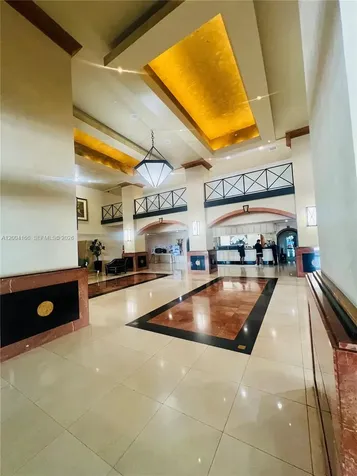 555 NE 15th Street Miami FL 33132