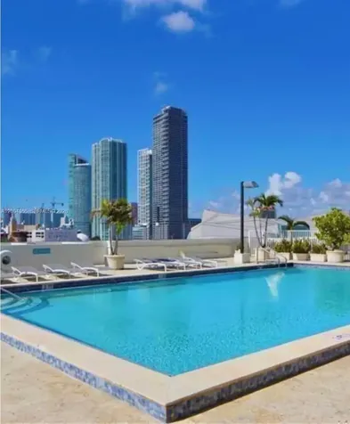 555 NE 15th Street Miami FL 33132