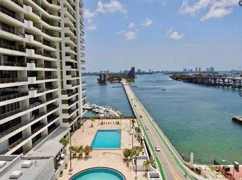 555 NE 15th Street Miami FL 33132