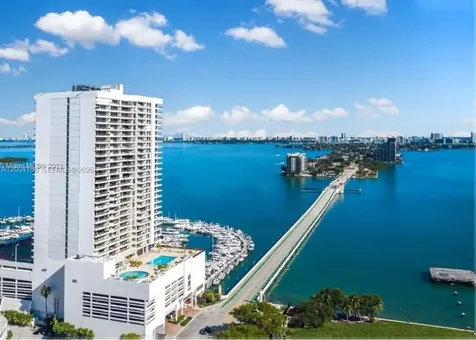 555 NE 15th Street Miami FL 33132