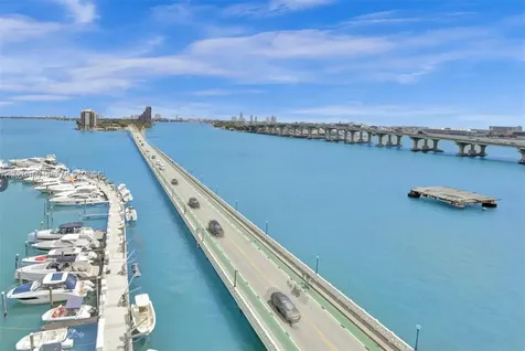 555 NE 15th Street Miami FL 33132