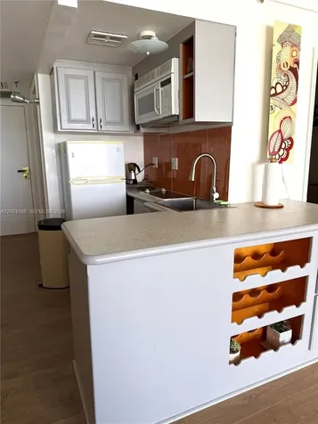 555 NE 15th Street Miami FL 33132